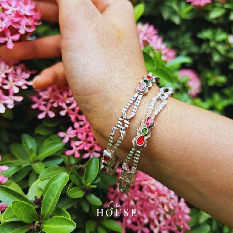 Is There a Science Behind the Health Benefits of Wearing Silver Jewelry in Indian Tradition?