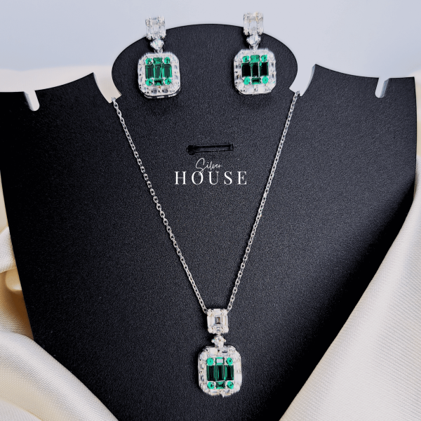 Emerald Green Silver Pendant Set by Silver House