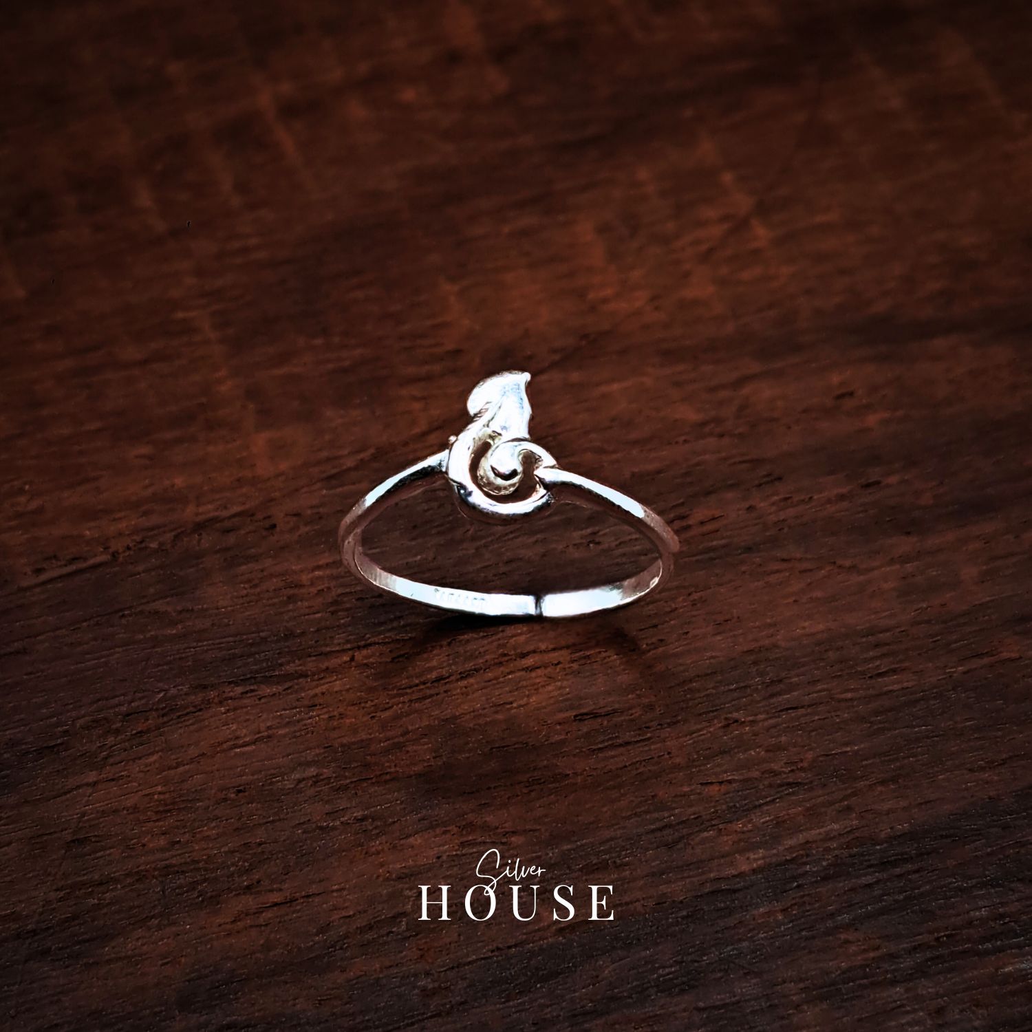 925 pure Silver Adjustable ring with shankh style by silver house