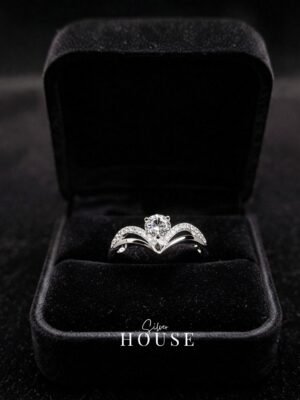 925 silver V shape solitaire ring