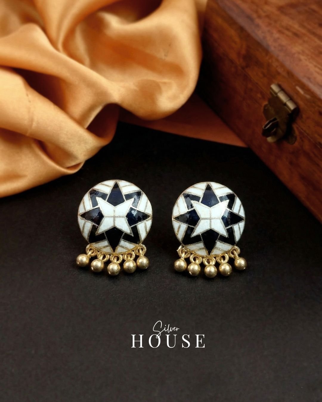 925 Silver Meenakari Star Stud Earrings with Ghungroo with Black and white