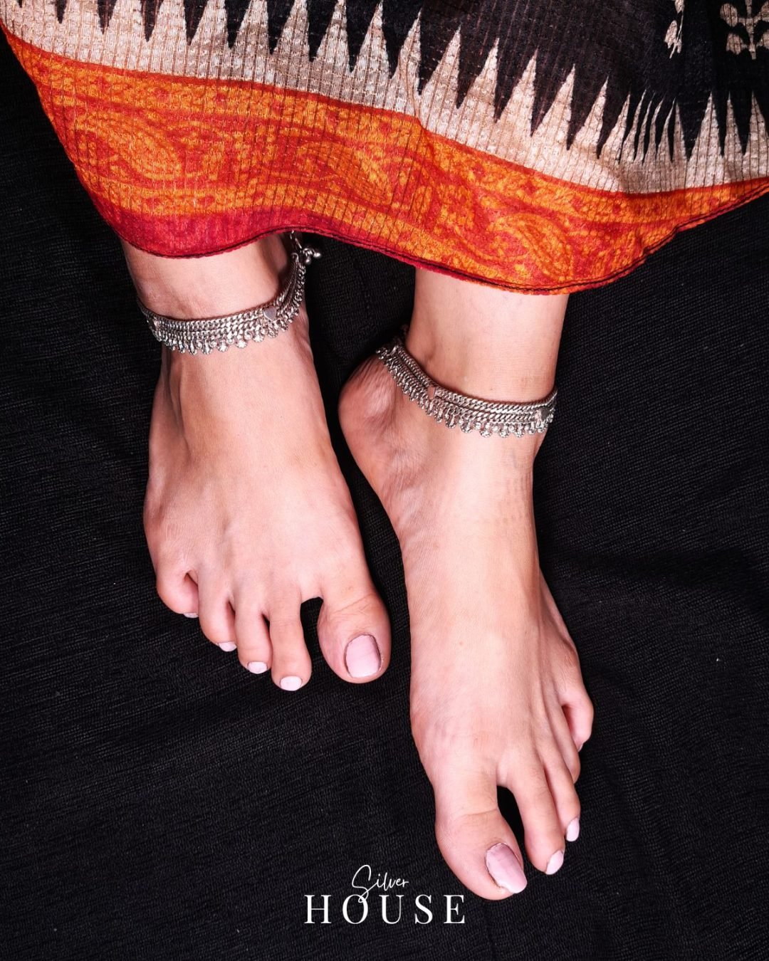 Avyana Silver Payals/Anklet